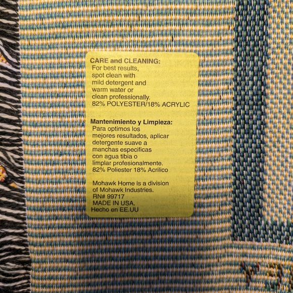 Disney World Woven Throw Blanket - Picture 4 of 4